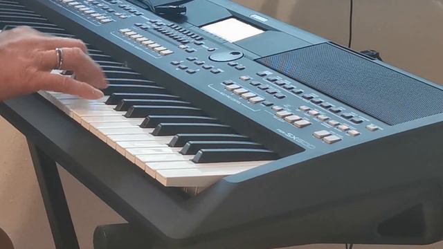 Words - F. R. Davids 1982 - Coverversion Yamaha PSR-SX-600 смотреть онлайн