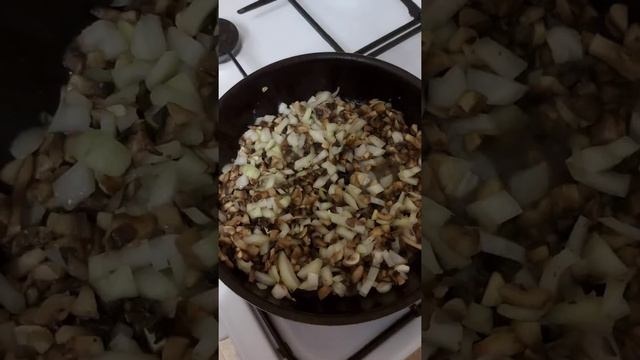 Отбивная куриная грудка с грибами и сыром.Этот рецепт вам понравится. ? смотреть онлайн