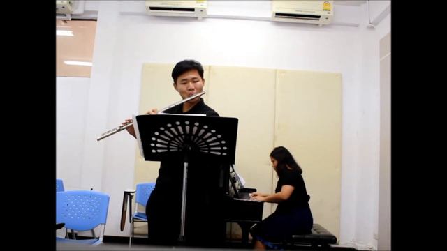 Flute Concerto in G major, Op.29 - Stamitz смотреть онлайн