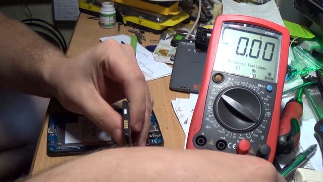 Не включается LG X135. ПОЧЕМУ? смотреть онлайн