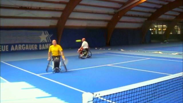 Tennis Matchball auch auf Räder смотреть онлайн