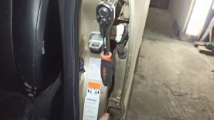 Как снять дверь на Сузуки Гранд Витара 2006,одному за 5 минут.