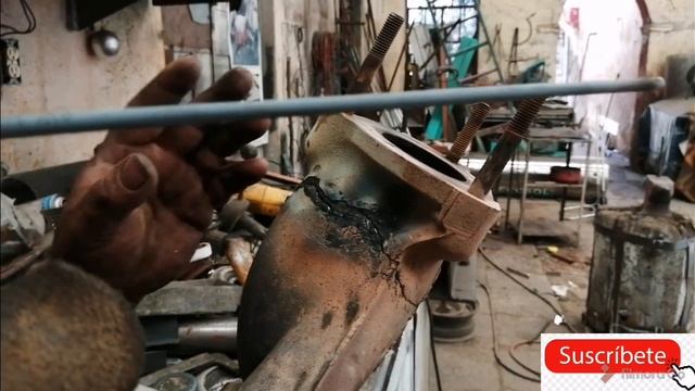 Reparación de múltiple de carro ford en hierro colado carbonizado смотреть онлайн