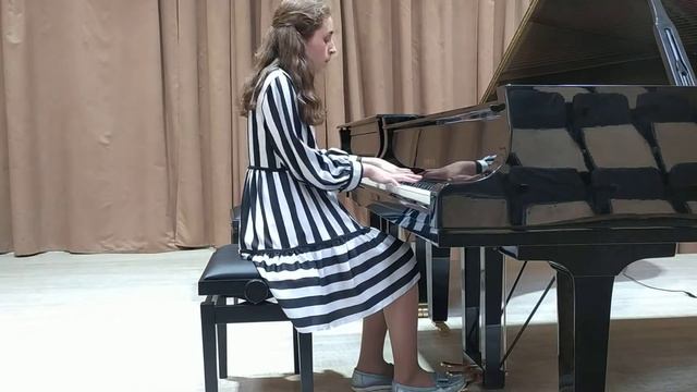 Карина Шакун 15 лет Людвиг ван Бетховен Соната номер 9 смотреть онлайн