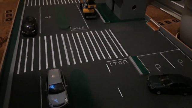 Дорога для игрушечных машин смотреть онлайн