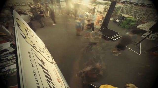 Fallout 4 Midnight Launch Time-lapse (Sydney Australia @ The Gamesmen) смотреть онлайн