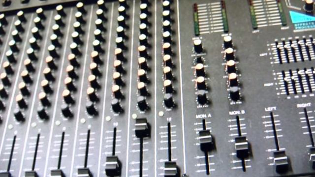 1998 Peavey XR1200D powered Mixer Analog audio mixer recording смотреть онлайн