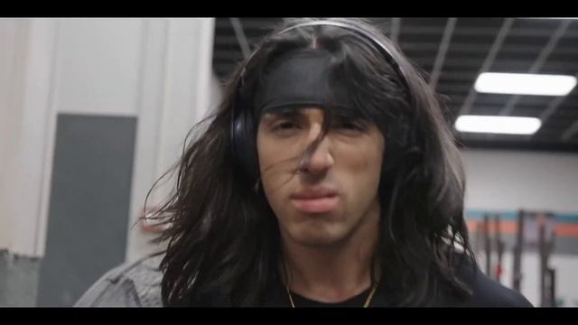 Tren Twins - PISTA TOMA w/Chris смотреть онлайн