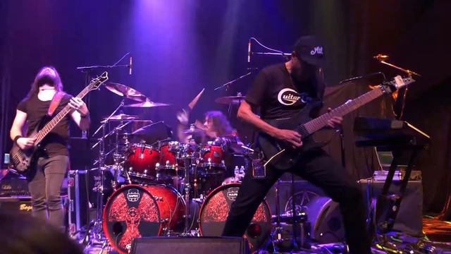 Aquiles Priester, Tony MacAlpine, Mark Michell, Emil Westler.. смотреть онлайн