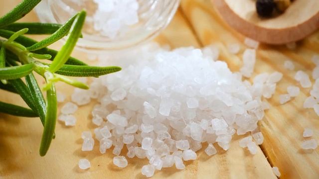 Соль и ещё её возможности чистить, удалять, унять зуд смотреть онлайн