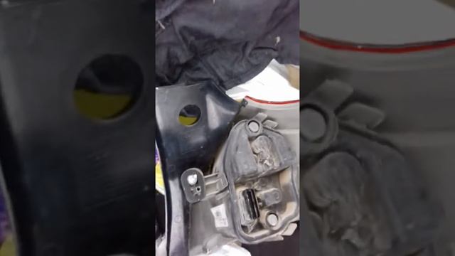 Рено меган3 как правильно снять задний плафон смотреть онлайн