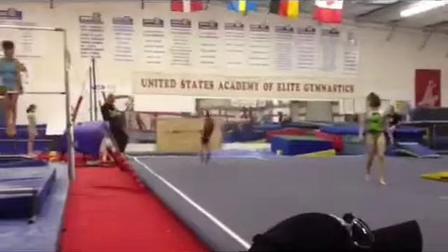 Age 8 • Level 7 смотреть онлайн