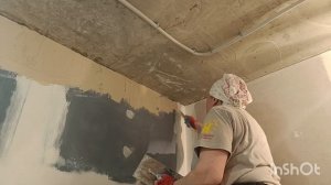 Выравнивание стены под натяжной потолок