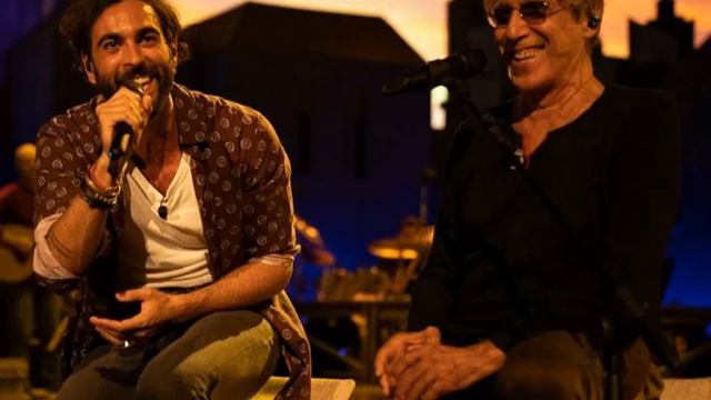 Marco Mengoni E Adriano Celentano - La Casa Azul (Dal Vivo) [2019]