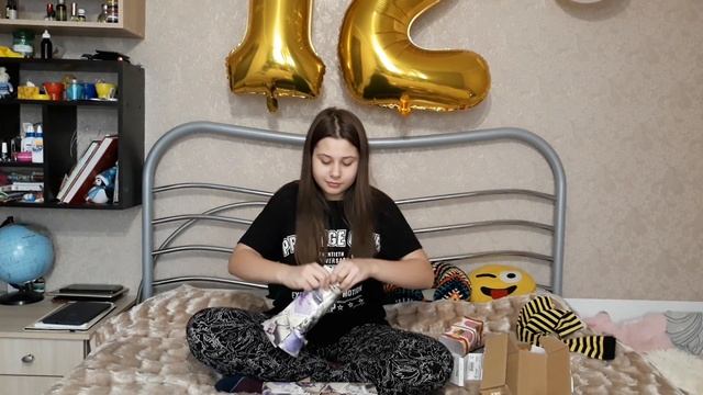 Что подарить девочке на День Рождения 12 лет. Открываю подарки на День Рождения./Tianna smile house смотреть онлайн