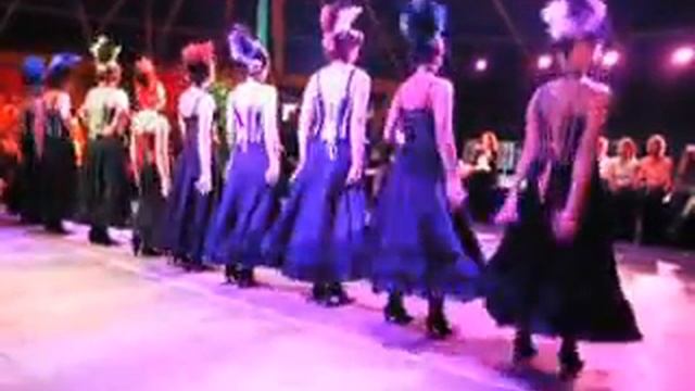 French Cancan vom Vintage Dance Studio Silvia Plankl, Front View @ Tollwood Sommer Festival 2014