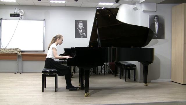 Ефремова Виталина. А. Аренский - "Романс", соч.53 №5 смотреть онлайн