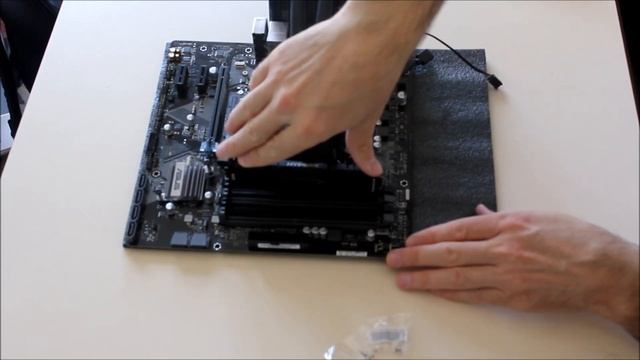 Oyuncu Bilgisayarı Nasıl Toplanır - Kendi Bilgisayarını Kendin Topla смотреть онлайн