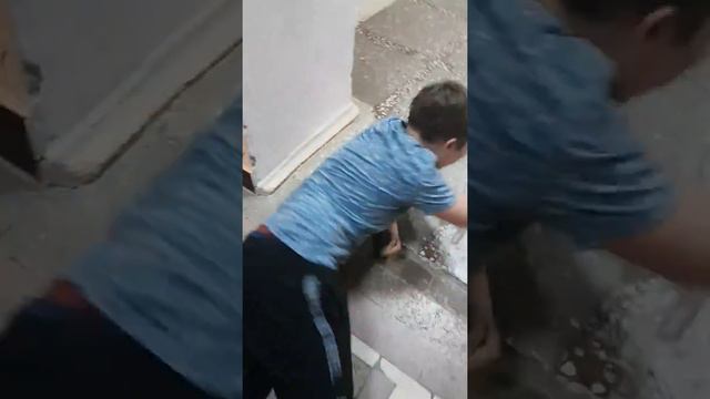 Ушная смола смотреть онлайн