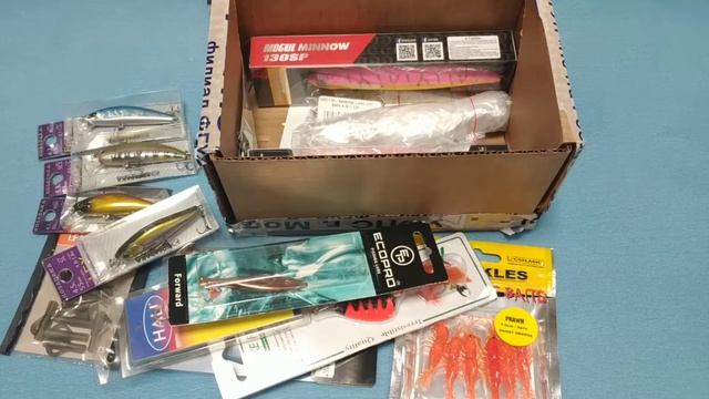 Unboxing посылки c воблерами, балансирами и силиконовыми приманками от интернет магазина Fmagazin смотреть онлайн