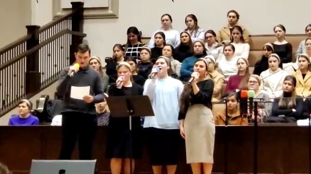 Катя Сальникова с друзьями .. Управляет Вселенной Бог. КОвчег Спасения . смотреть онлайн