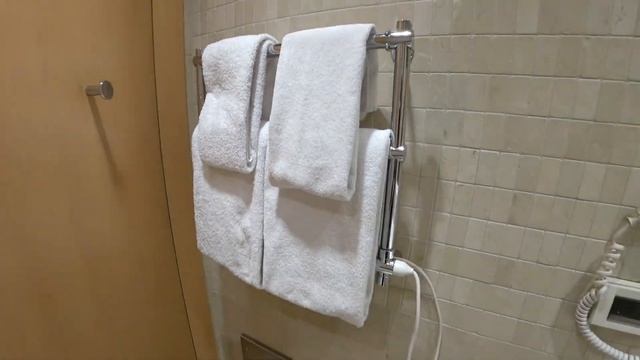 Аэротель Экспресс в аэропорту Домодедово Терминал D - обзор комнаты для двух человек. смотреть онлайн