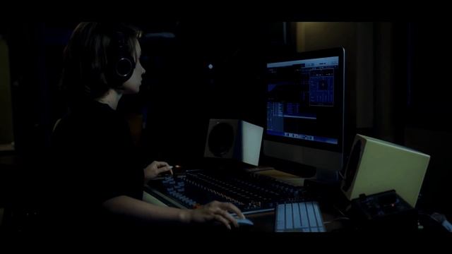 Красивая и грешная (Official video ) смотреть онлайн