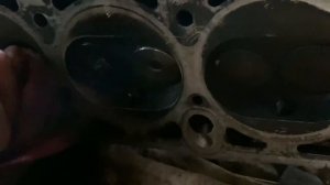 Прогорел клапан/ не работает 3 цилиндр. Нива 21213