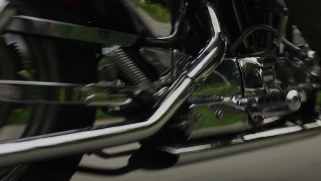 Пока еще целый Harley-Davidson Ironhead 1981. Будущий кастом проект смотреть онлайн