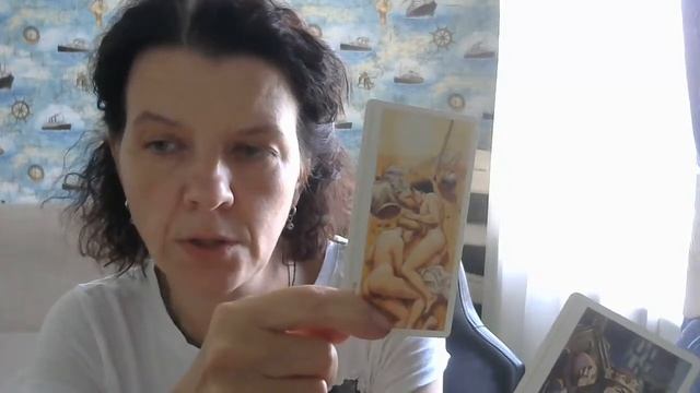 Таро онлайн. Вопрос - ответ. смотреть онлайн
