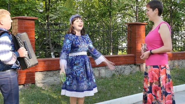 Музыкальное поздравление от дуэта "Свои люди" г. Новосибирск. mp4 смотреть онлайн