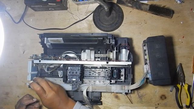 Epson L300 Print Head Replacement Guide смотреть онлайн