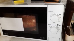 Как пользоваться микроволновкой.