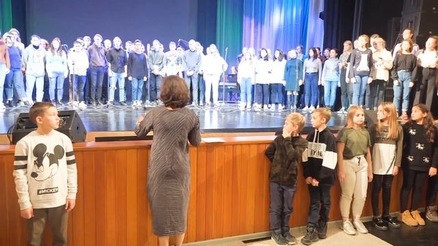 Мастер - класс по хоровому пению Е.А.Петуховой, заслуженного работника культуры РФ смотреть онлайн