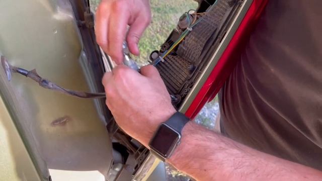 How To Change 2013 Kia Soul Brake Light