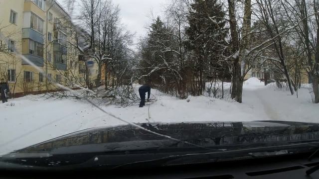 Убираем дерево. Доп.возможности Ховра. Ховер н-3 пробег 239 т.км.. смотреть онлайн