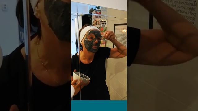 MEDIK8 Activated Charcoal Refining Mask смотреть онлайн