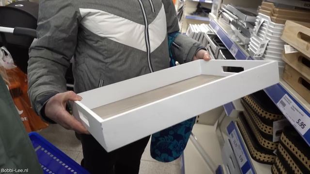 Shoppen bij de HEMA en ACTION. Sieraden PASSEN en NAGELLAK KOPEN. Daarna Gezellig bij OMA eten #286 смотреть онлайн