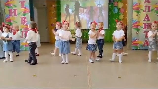 танец "Детки конфетки" смотреть онлайн