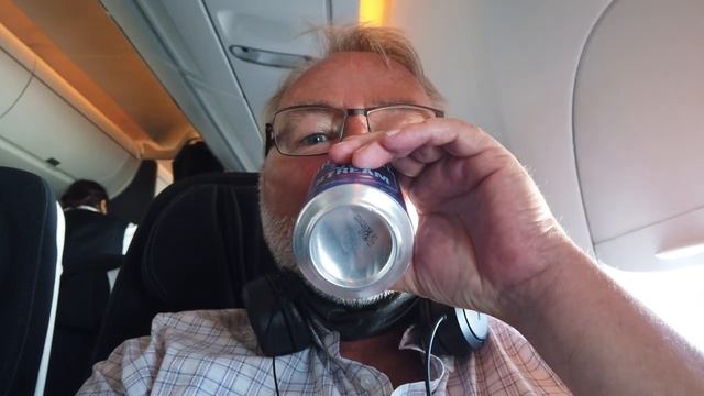 British Airways Premium Economy - Is It Better On Their A350? | Around The World In 8 Days - Day 1 смотреть онлайн