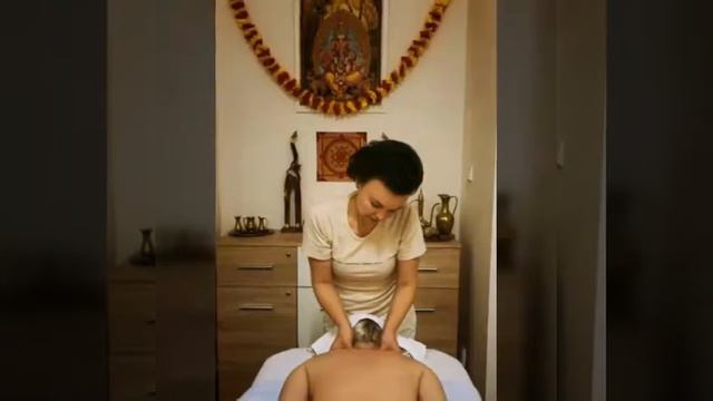 ОБУЧАЮЩИЙ КУРС АЮРВЕДИЧЕСКИМ МАССАЖАМ В ПРАГЕ (на русском языке) смотреть онлайн