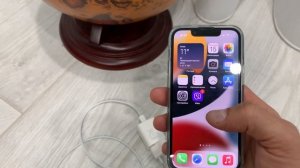 7 дней с iPhone 13 mini ( Какой зарядкой заряжать Apple Айфон 13 5 Вт или 10 Вт или 15 Вт ? )