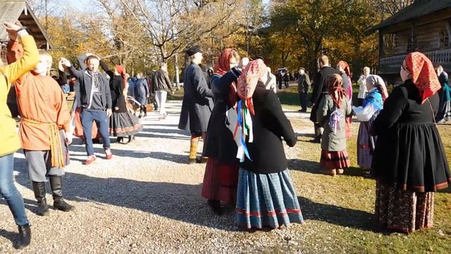 Фольклорный театр Круговина на Капустках в Витославлицах смотреть онлайн