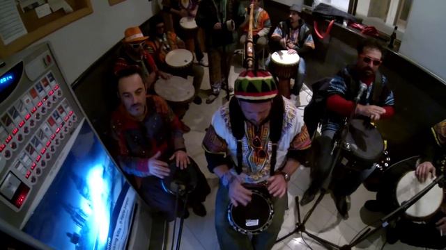 Viral Vibe Drums смотреть онлайн