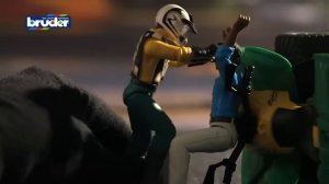 Брудер джип полицейский Wrangler Unlimited Rubicon и фигурка полицейского М1:16 Bruder (02526)