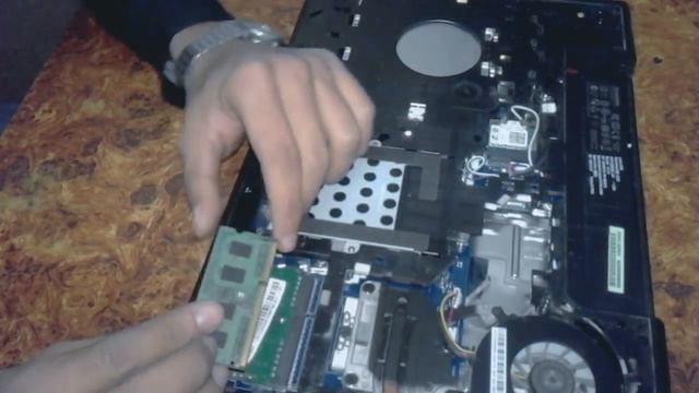 how to upgrade RAM of lenovo G500 смотреть онлайн