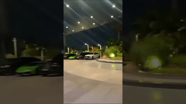 Леди Диана приехала В свой дом смотреть онлайн