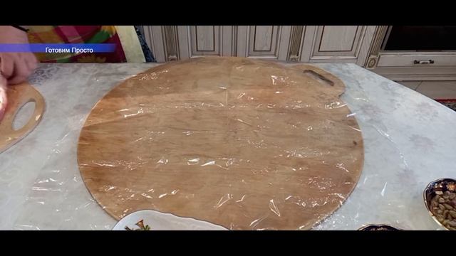 Мясной рулет с черносливом и фисташками легко готовить . смотреть онлайн