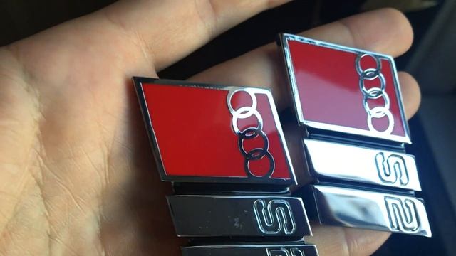 Audi S2 Emblems (Front + Rear) смотреть онлайн