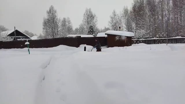 Планы изменились ❄️ снега намело / погода / чистим снег / снегоуборщик / жизнь в деревне смотреть онлайн